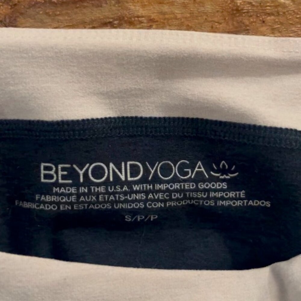 Beyond Yoga Colorblock Bra - Picture 5 of 6